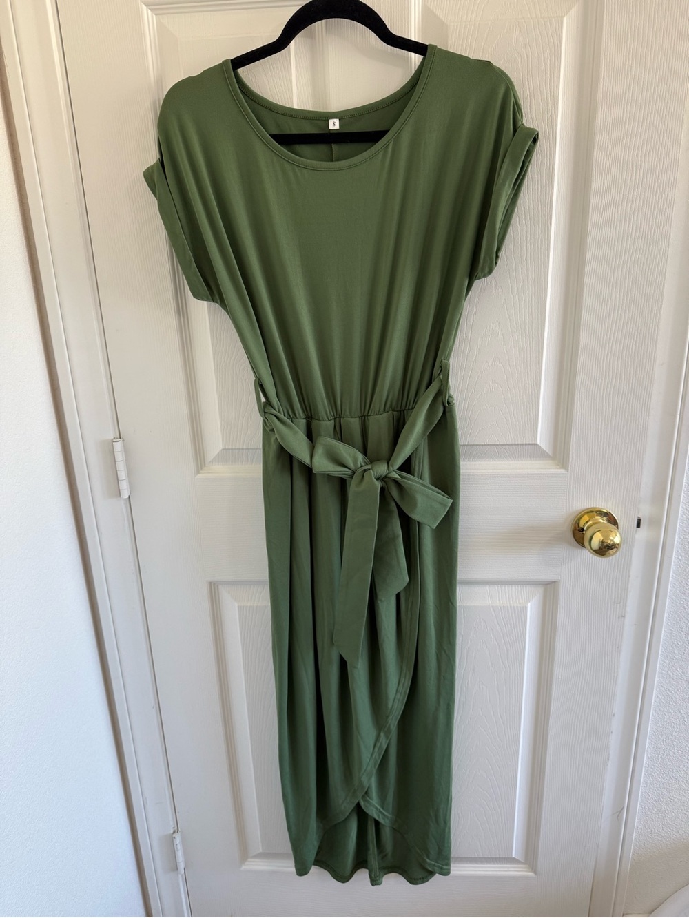 Olive Green Tie-Waist Maxi Dress